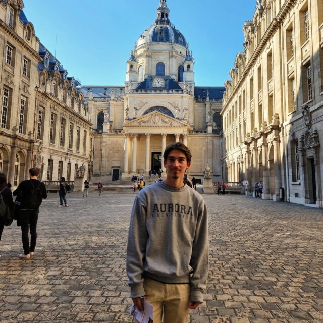 It’s the last day of @wfuniversity major/minor declaration week, and we’re celebrating with profiles of two more of our senior majors! First, Daniel, who combines his French Studies major with a double minor in Journalism and Politics & International Affairs. Daniel’s first French course at Wake was Elementary French (FRH 111); he continued in French, participated in the @wfustudyabroad fall semester program in Dijon, and became a major in our department!

« My favorite memory studying French at Wake is from my semester abroad last fall, where I had the opportunity to live and grow close to my host family in Dijon. I think a lot about the time I spent visiting the bakery next door, wandering the streets of Paris, or just chatting with our group’s bus driver, Stéphane. »

Bonus: Swipe left to see a photo of the fall 2022 Dijon group with Stéphane! 🚌 🇫🇷 #deacsabroad

Sophomores, major/minor declaration is available on WIN! #WFU26 🎉